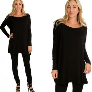 Lyss Loo Black Tunic Top
